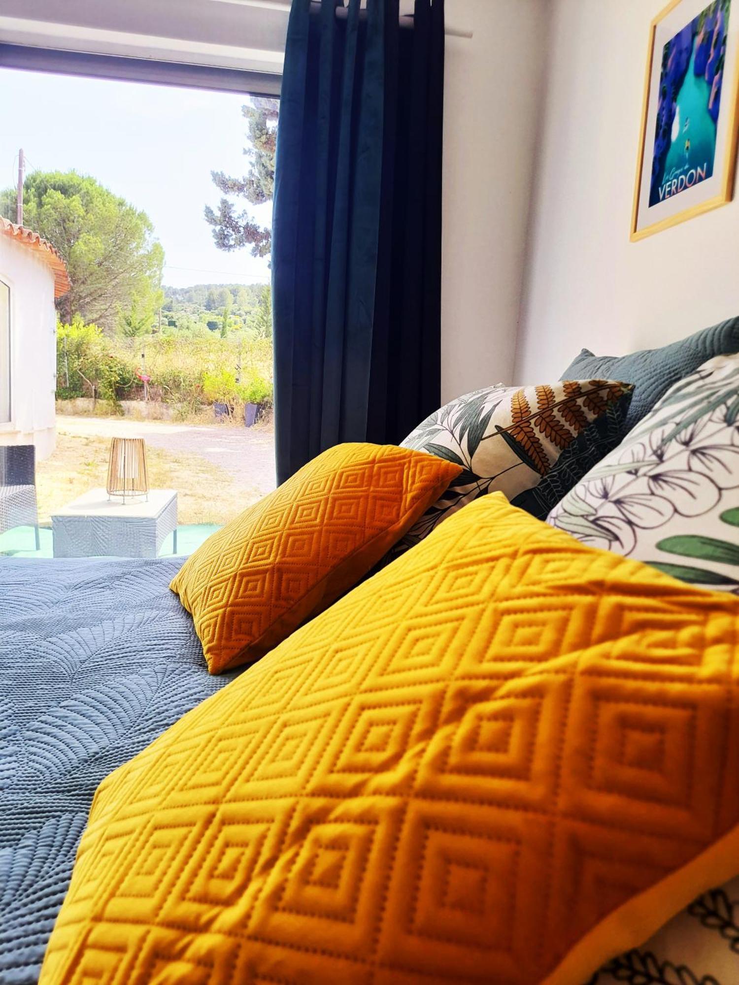 Logement La Belle Provence Le Beausset Exterior foto